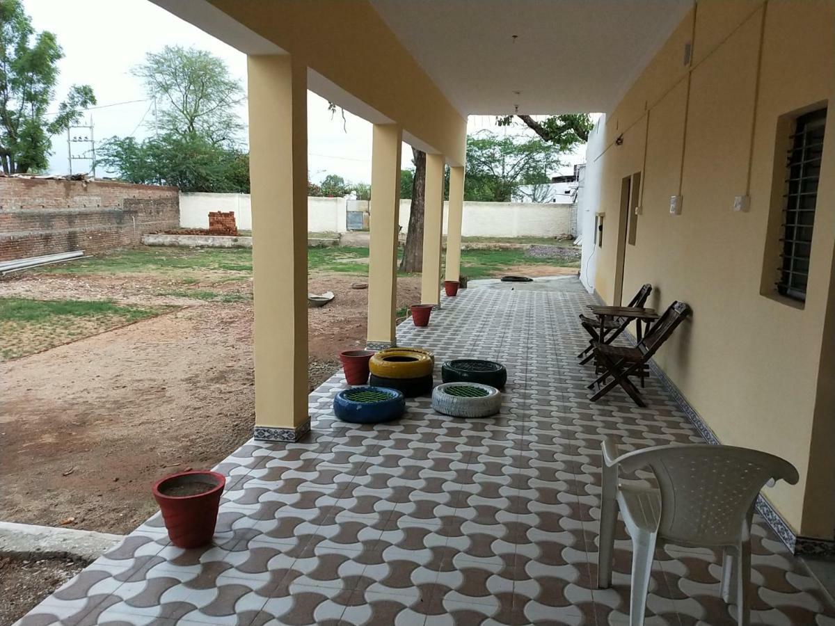 Mini Homestay Khajuraho Exterior photo